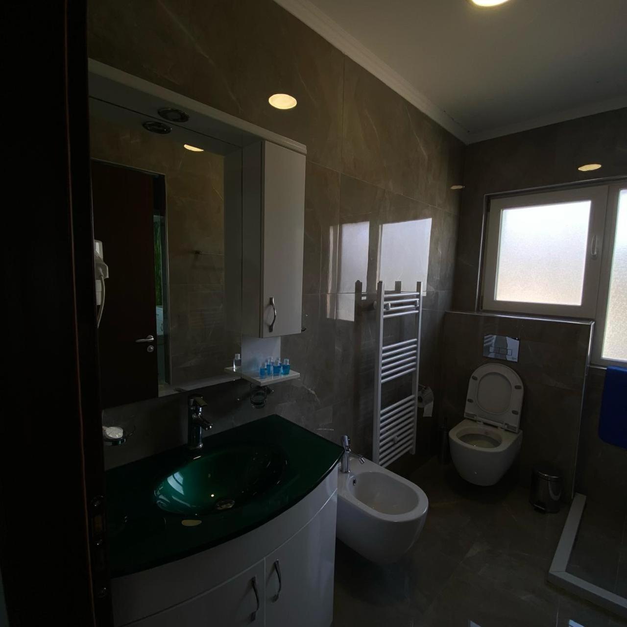 Hotel Pogradeci 2 Tushemisht Luaran gambar