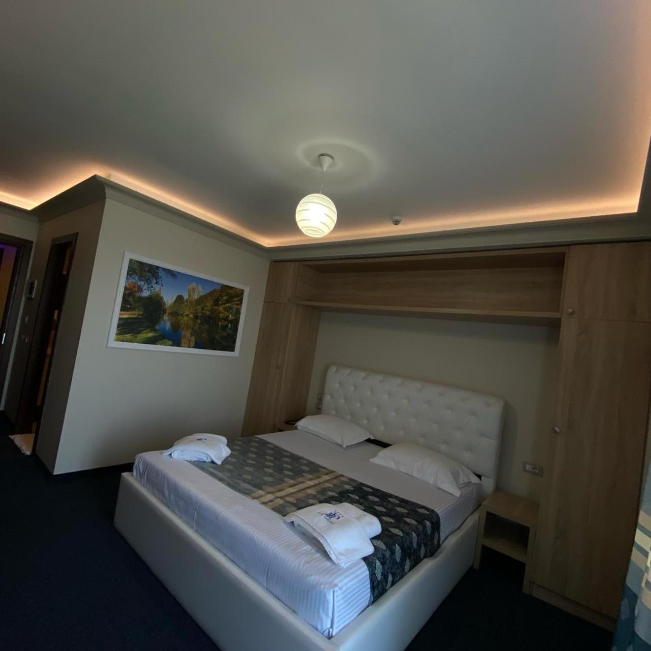 Hotel Pogradeci 2 Tushemisht Luaran gambar