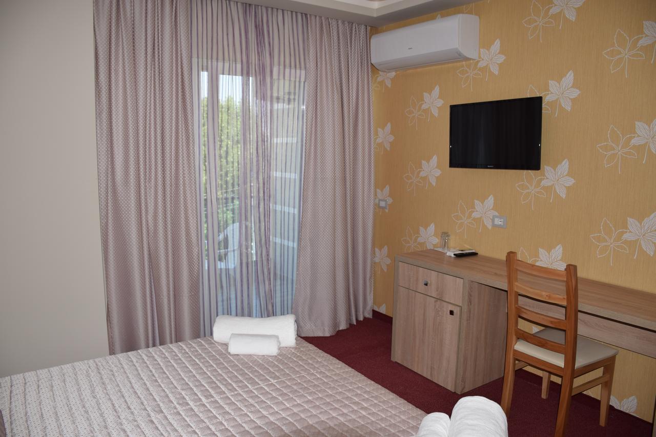 Hotel Pogradeci 2 Tushemisht Luaran gambar